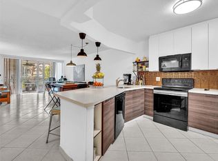 1770 NE 191st St APT 116-1, Miami, FL 33179