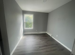 120 Warren St #3, Paterson, NJ 07524