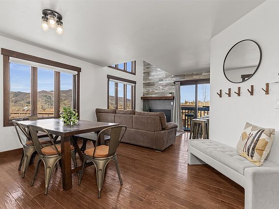 5th image of 2541 Apres Ski Way UNIT 17
