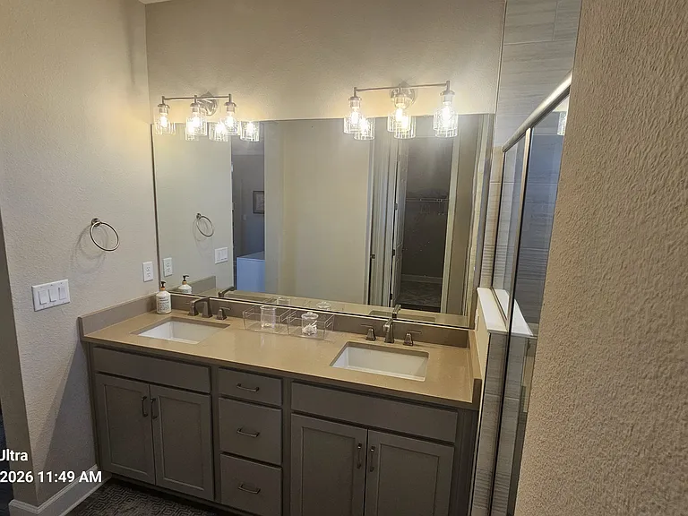 21 Los Lagos Blvd — Photo 32