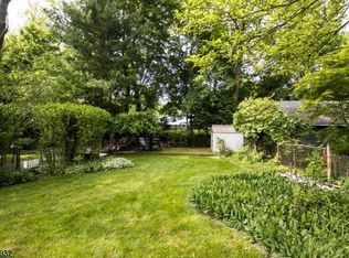 16 Meeker St, West Orange, NJ 07052