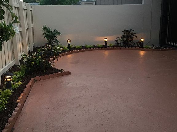4th image of 5101 SW 138 Avenue Cir