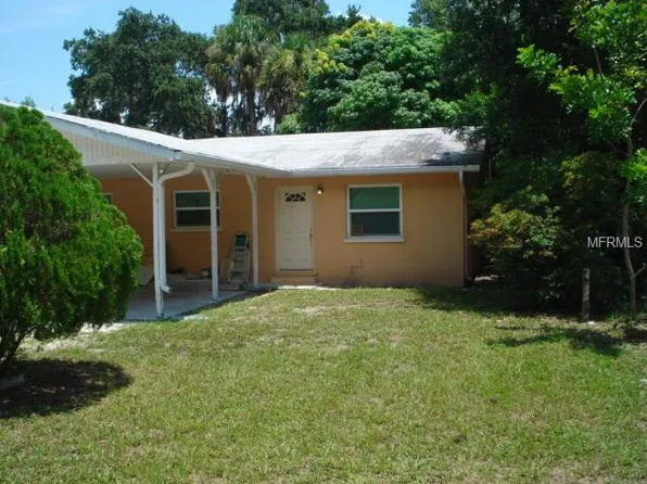 5511 13th St E, Bradenton, FL 34203