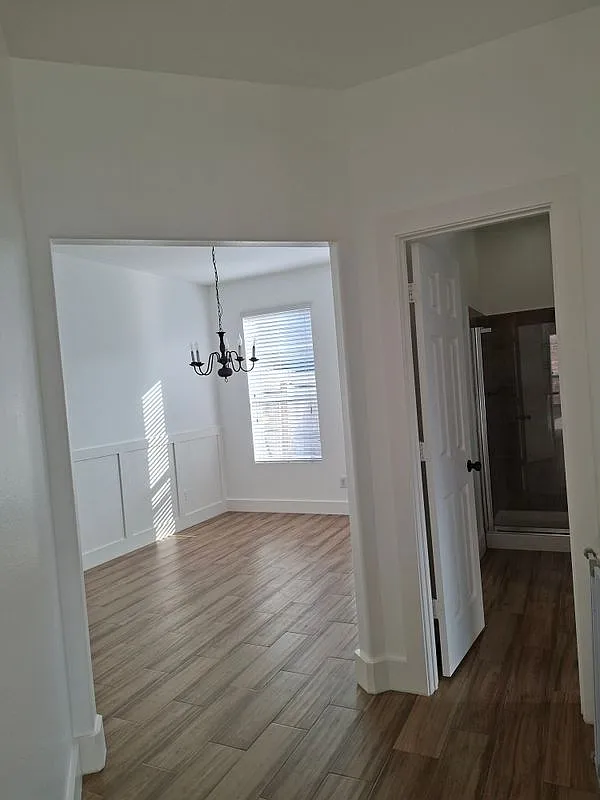 4 bed, 3.0 bath, 2391 sqft, $2,450 — Photo 4
