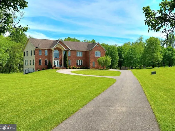 16619 Peach St, Bowie, MD 20716