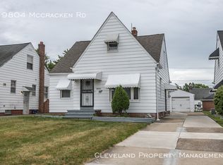 19804 McCracken Rd, Maple Heights, OH 44137