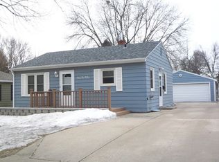 2109 E 7th St, Sioux Falls, SD 57103