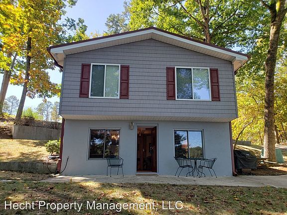 3rd image of 232 Hermance Ln