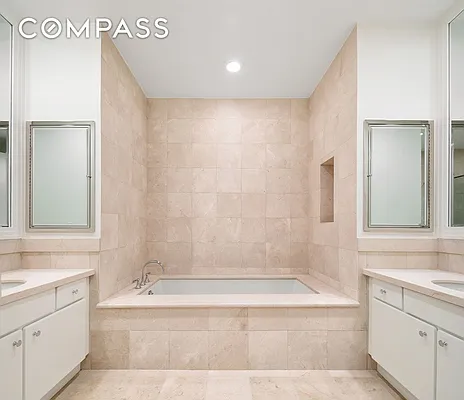 Rented by Compass | media 34