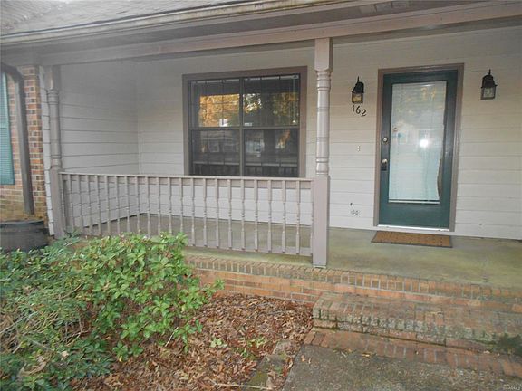 3rd image of 162 Graceland Cir