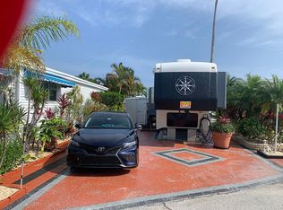 317 Nettles Blvd, Jensen Beach, FL 34957