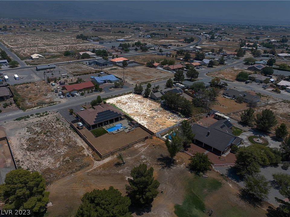 1st image of 2870 S Margarita Ave