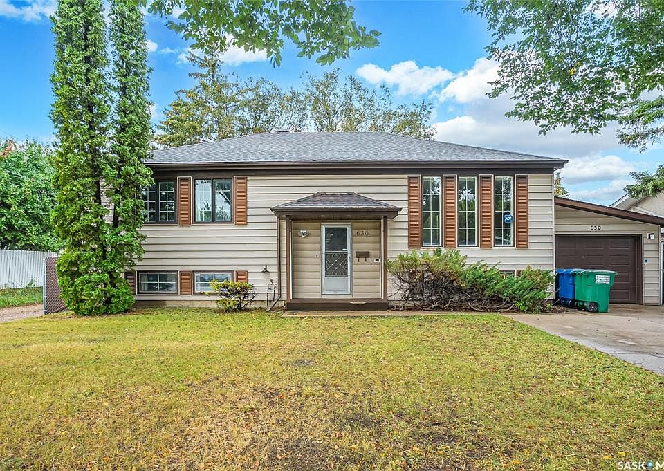 1st image of 630 Acadia DRIVE