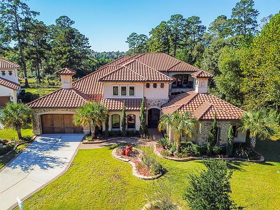 3rd image of 147 Gildwood Pl