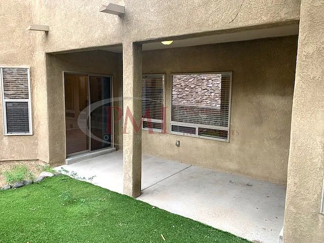 2220A Dakota Dr — Photo 31