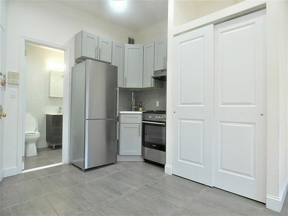 5th image of 1733 2nd Ave #4F