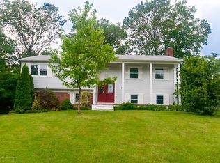 51 Kim Ln, Toms River, NJ 08755