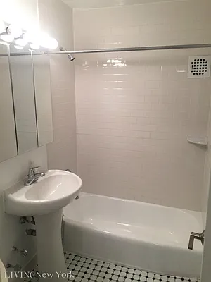 Rented by Living New York | media 24