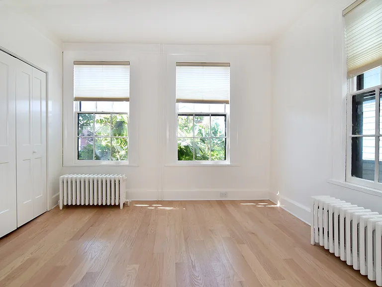 104 Main St #1 — Photo 4