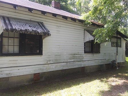5th image of 572 Salley St