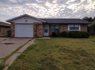 409 NE 27th St, Lawton, OK 73507