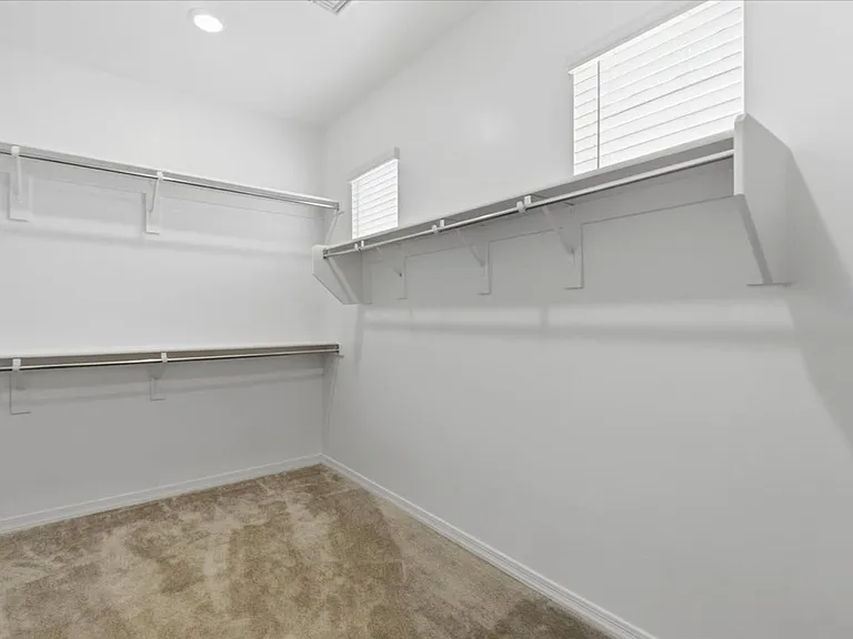 265 E Balsam Dr — Photo 27