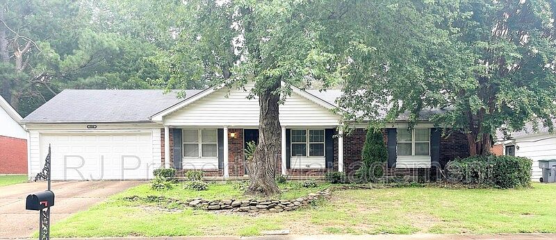 1st image of 3266 Caribou Dr