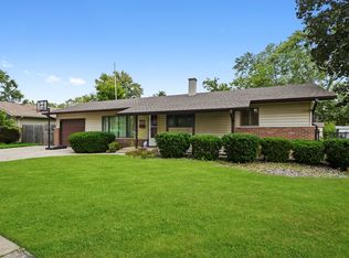 15027 Park Ave, Oak Forest, IL 60452