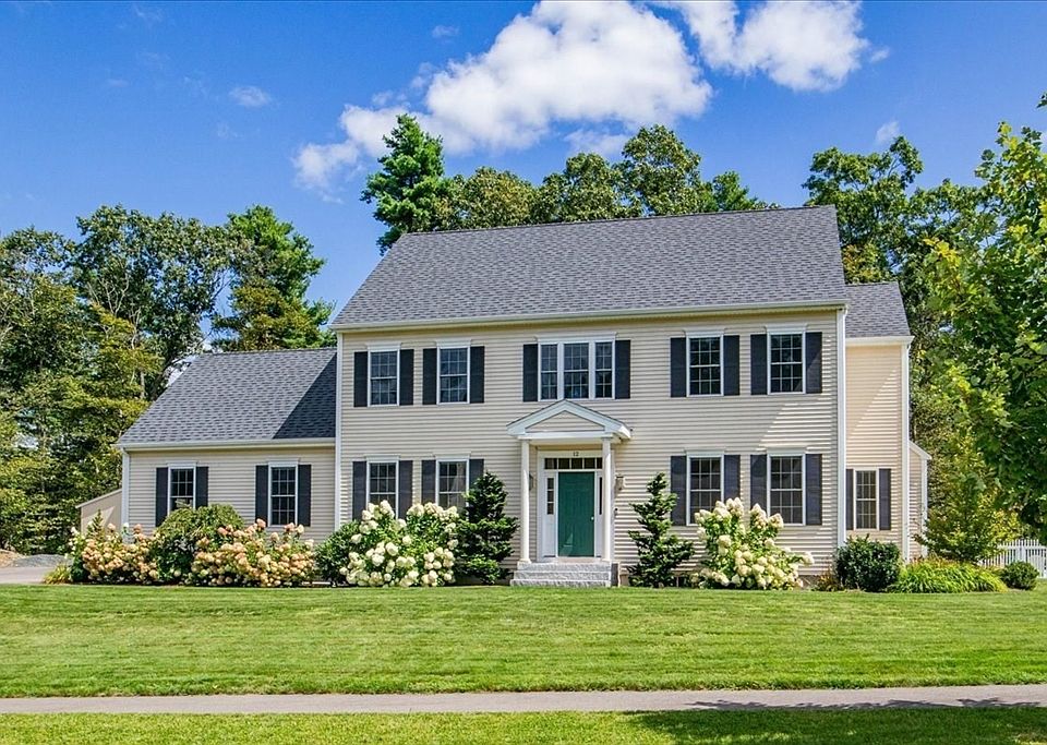1st image of 12 Bristol Pond Dr
