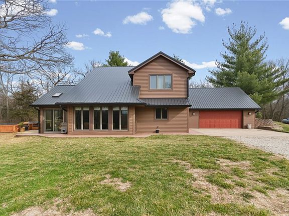 3rd image of 11338 Deer Haven Ln