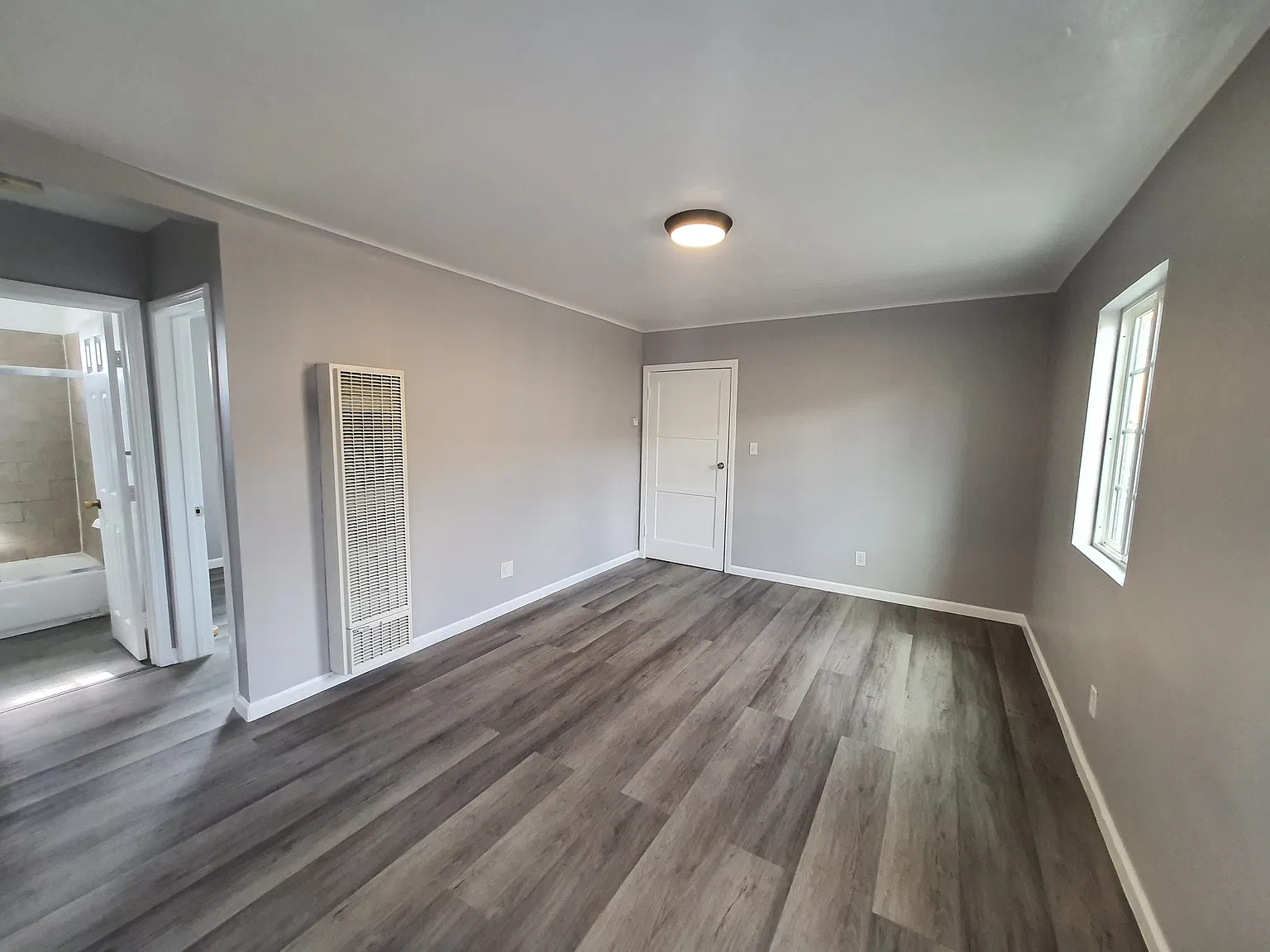 1 bed, 550 sqft, $1,790 — Photo 3