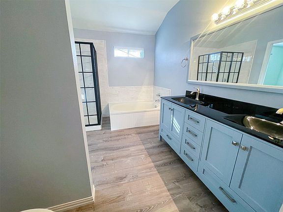 3rd image of 6306 Blaney Dr