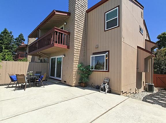 4th image of 1133 Quail Run Ct