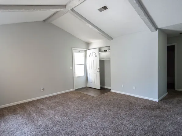 Hidden Elms Apartments