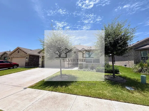 10921 Rockchapel Dr, Haslet, TX 76052