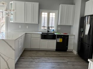 13 Barnard St #11, West Springfield, MA 01089