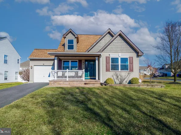 110 Windward Dr, Mount Royal, NJ 08061