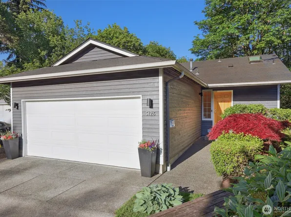 5126 S Garden Loop Road #11, Seattle, WA 98118