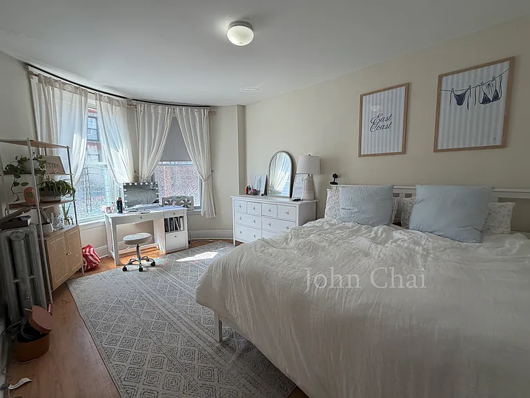 11 Mount Hood Rd #4 — Photo 7