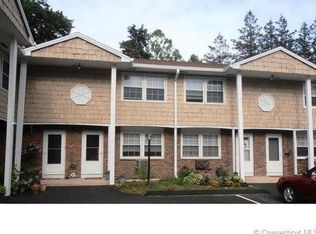 116 Commerce St Unit 4, Clinton, CT 06413