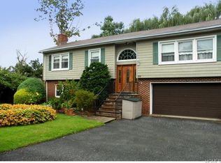 33 Chelsea Rd, New Rochelle, NY 10805