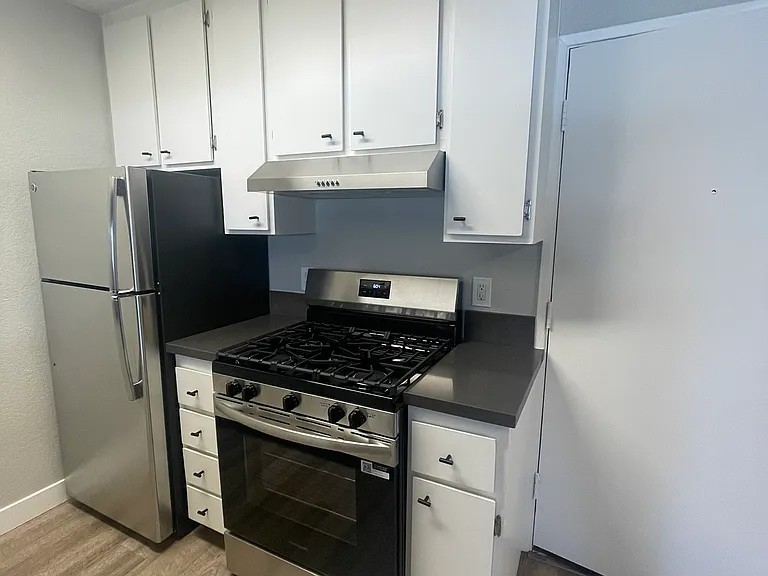 2215 Judson St #26D — Photo 2