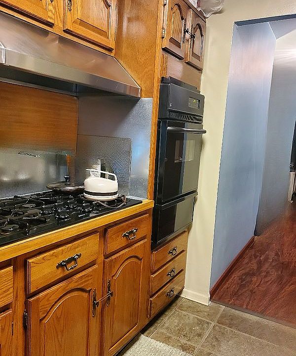 2nd image of 30-53 77th St