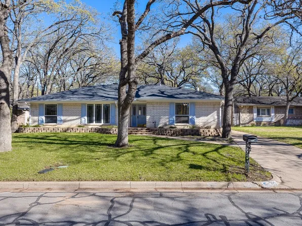 3411 Somerset Dr, Arlington, TX 76013