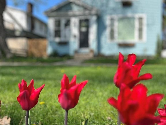 2nd image of 282 Van Raalte Ave