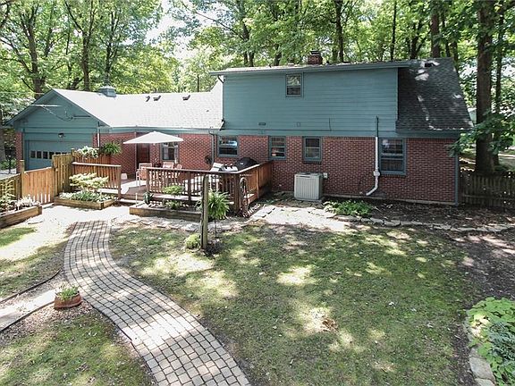 3rd image of 3308 Melbourne Road South Dr