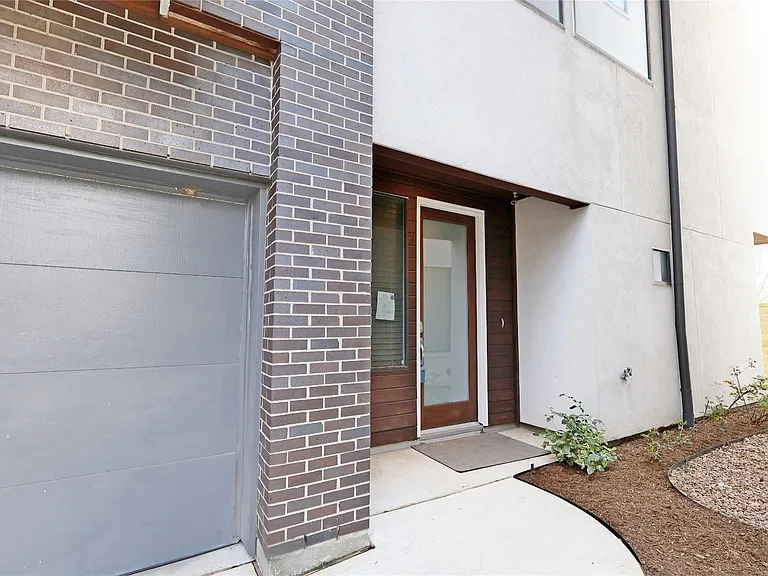 2505 Richton St — Photo 2