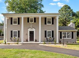 127 Westwood Dr, Swansea, IL 62226