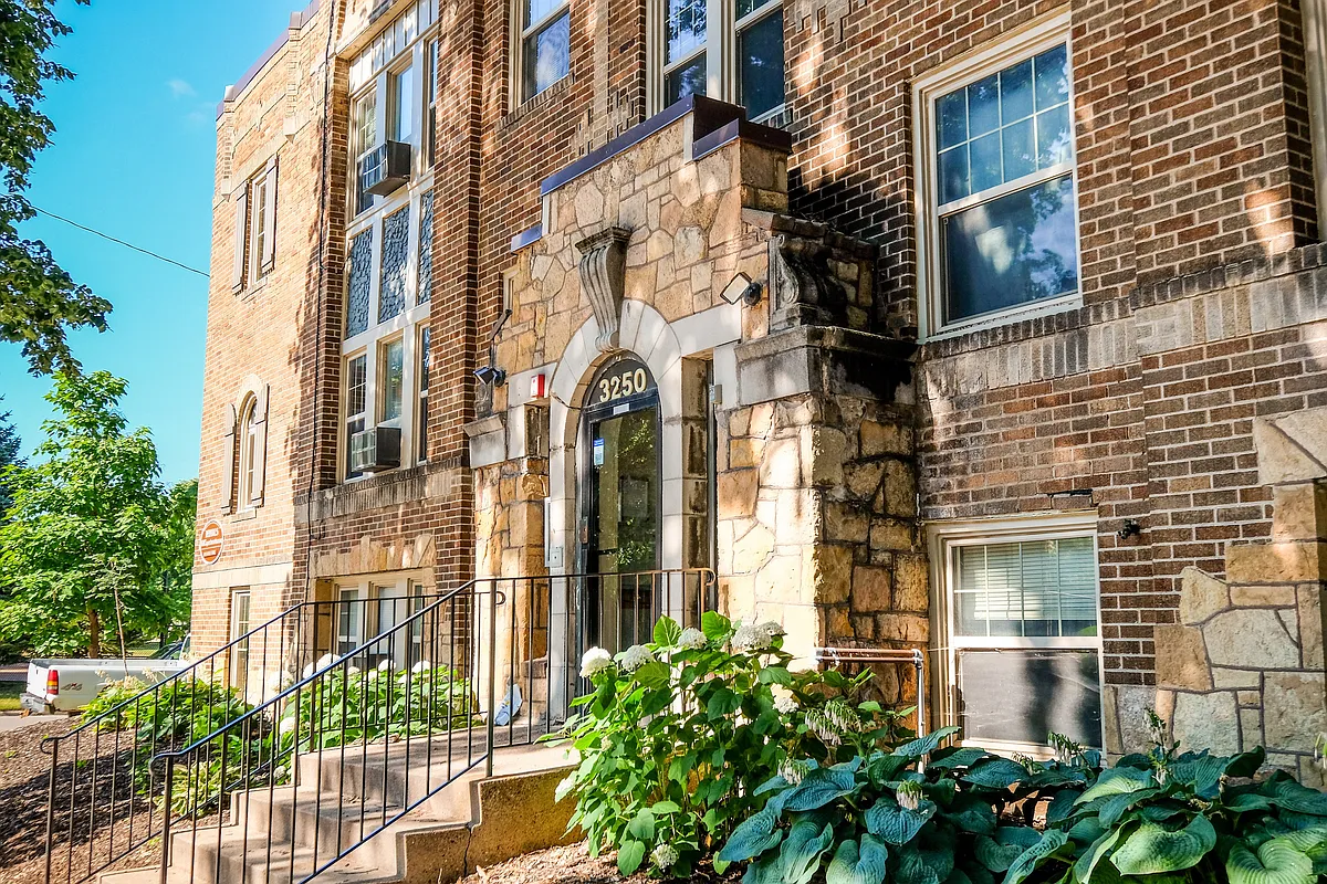 Welcome to Central Lakes of Uptown, where timeless charm meets modern living. Enjoy beautifully landscaped grounds and spacious interiors in a vibrant community. DonAaat miss out on your chance to call this place homeAaaschedule a tour today! - Garfield Apartments