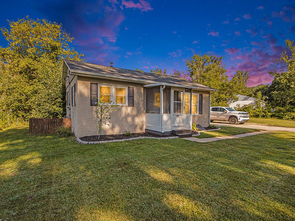 1st image of 6035 Blowers Dr NW
